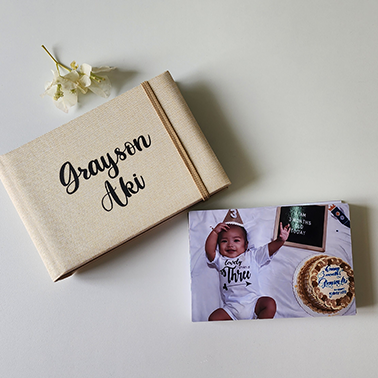 طباعة 100 صور مع الألبوم 